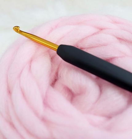 Single Ended Crohet hook Gold 5,5мм