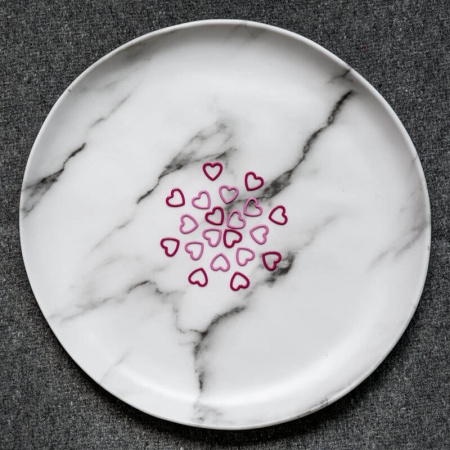 Amour (Pack of 40 Heart shaped metal stitch markers)